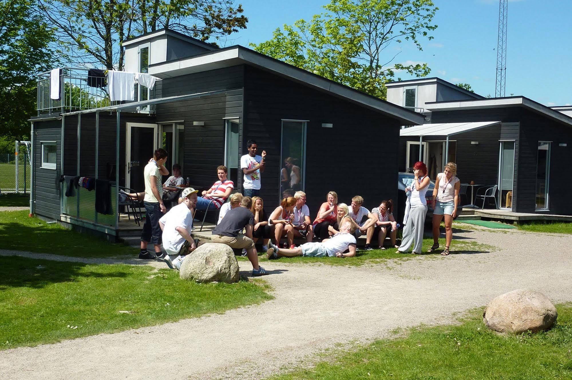 Sportsby Vejen - Danhostel, Huse Og Lejligheder Zewnętrze zdjęcie